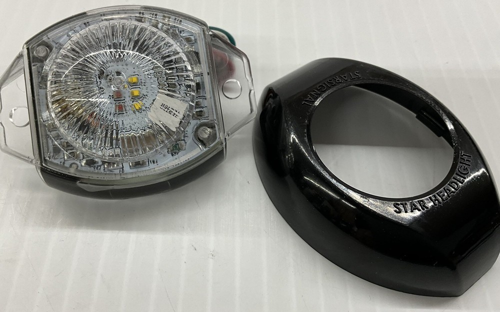Star SVP Light Bar DSL306-AW Surface Mount Flashing LED Compact Button Light