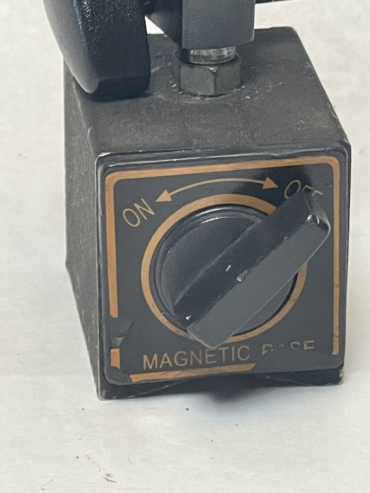 Machinist tools magnetic base Used (S14)