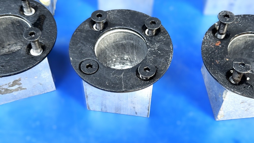 Unbranded Universal Speaker Pole Mounts #2147 (Pair)THS