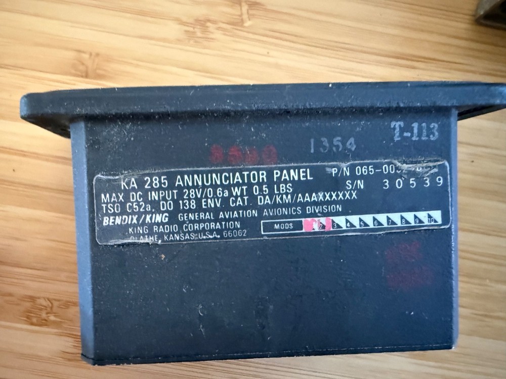 Bendix King KFC200 Autopilot - Computer, Controller, Servos, as shown