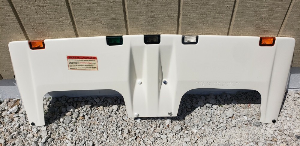 Lund Replacement Chrome Emblem Logo Cab Moon Sun Visor Running Boards Roll Pans