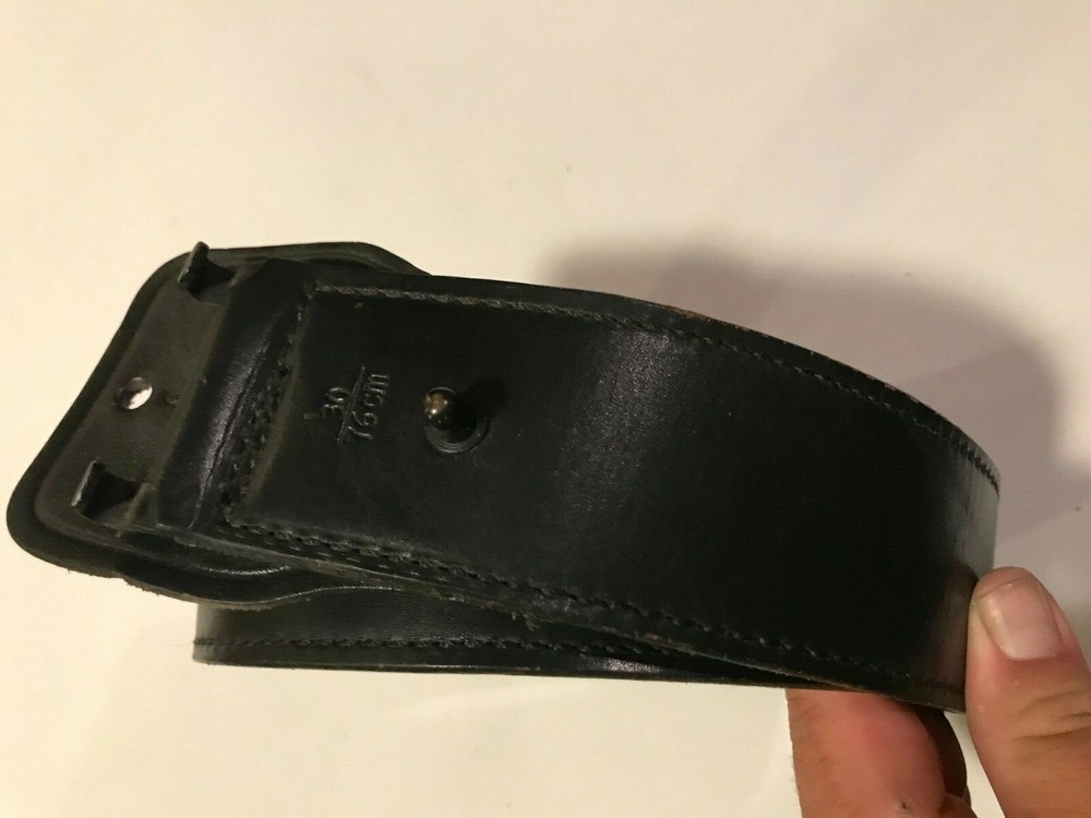 Smith and Wesson 2 1/4" Duty Belt Plain Leather 30" No Buckle