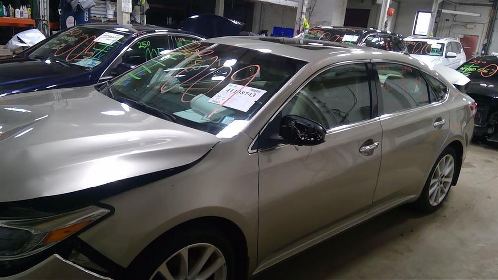 Used A/C Selector Switch fits: 2015 Toyota Avalon rear Grade A