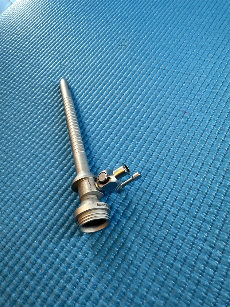 ConMed CD1609FH Core Entree II 5x100mm Cannula / Sheath