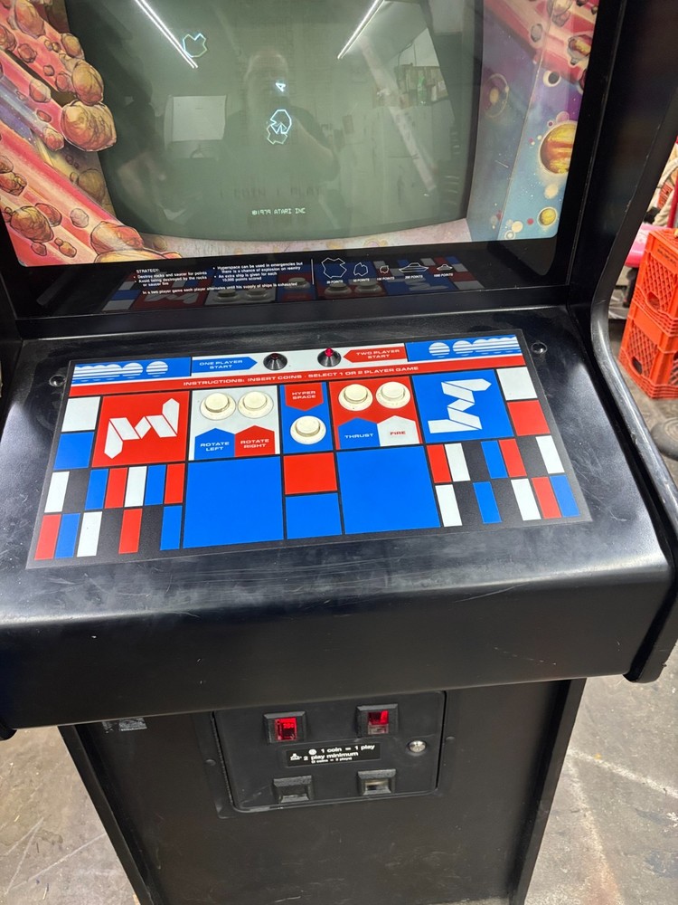 Restored Atari Asteroids arcade game