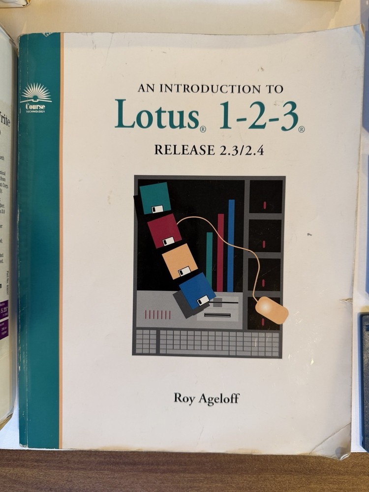 Vintage Lotus SmartSuite Software Bundle Lot