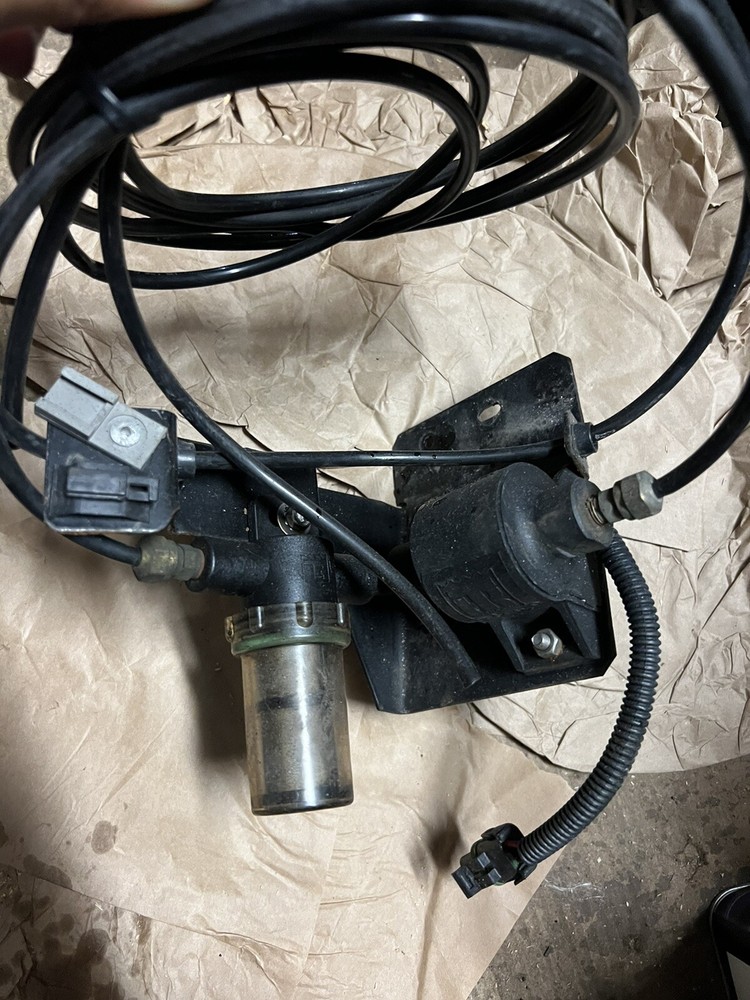 thermo king tripac evolution apu fuel pump and filter