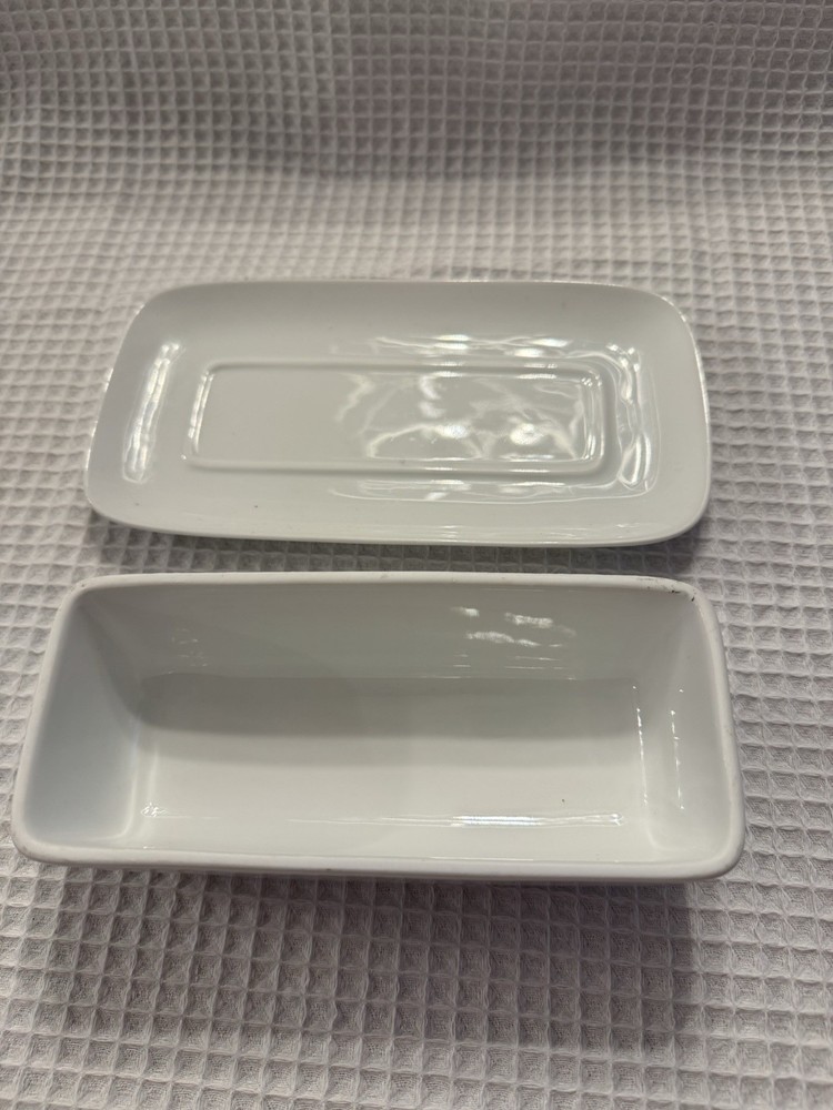 Home White porcelain Covered Butter Dish Rectangular Microwave Dishwasher Safe