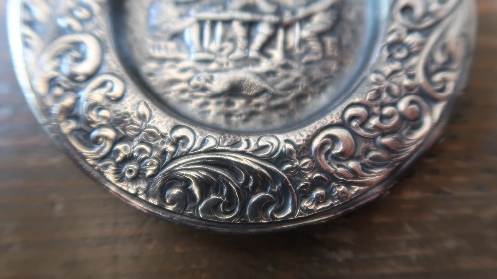 Antique Silver Repousse Drinking Poker Ashtray 3"