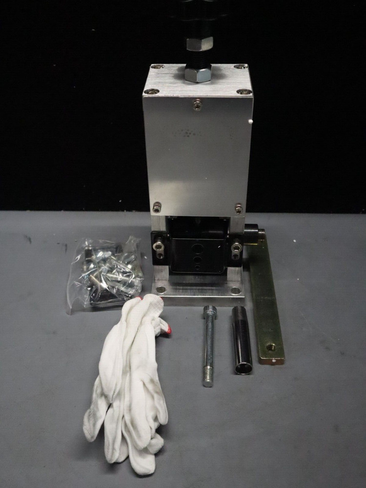 Manual Scrap Wire Stripper Wire Stripping Machine for Recycling