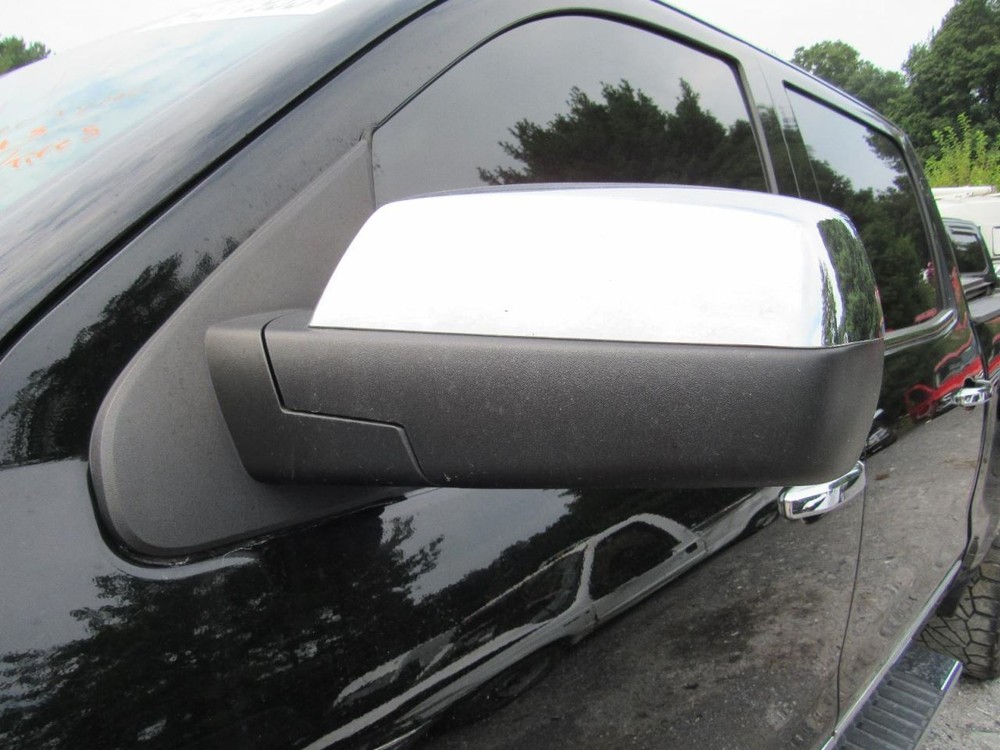 SILVRDO15 2015 Glove Box 1067972