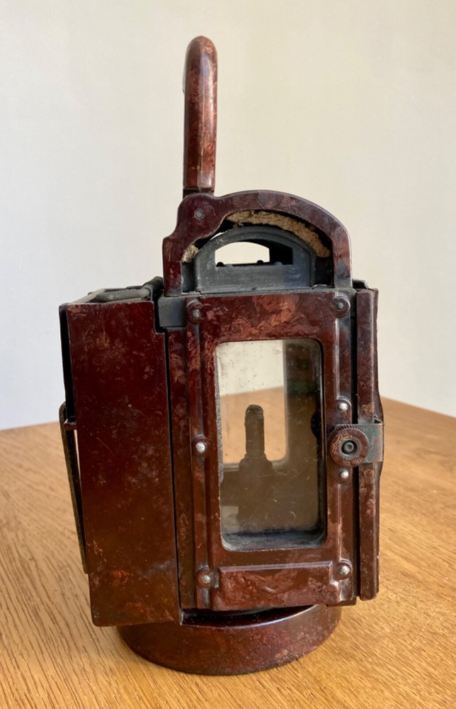 WW2 Wehrmacht Bakelite Carbide Lantern