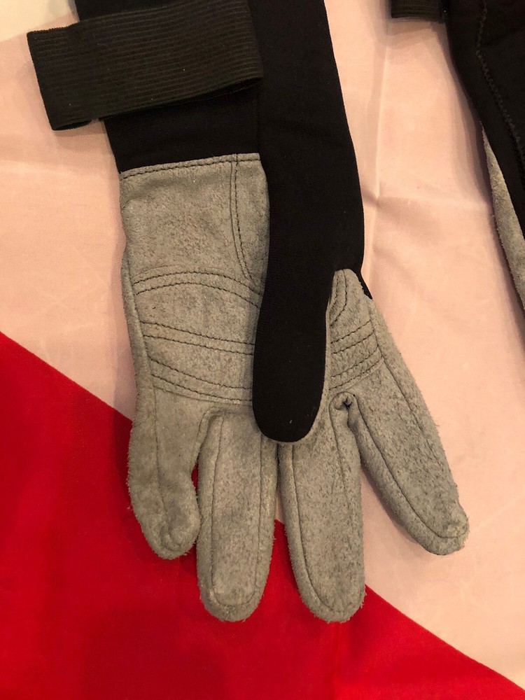 SCUBA SIZE S GLOVES BY OCEANIC