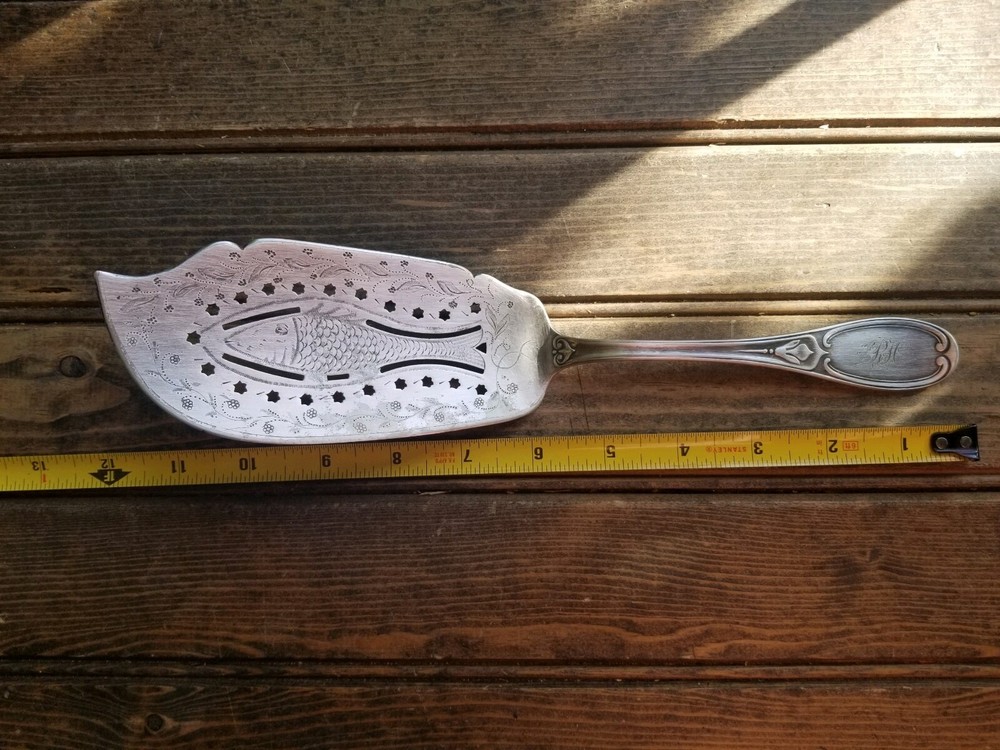 Silverplate Y S & Co Fish Serving Utensil / Fish Engraved Design
