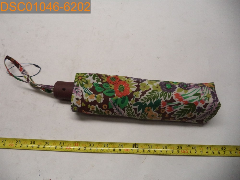 Vera Bradley Outlet Essential Umbrella, Evening Garden Pattern