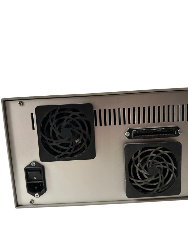 CDAT16 Cygnus Technology SCSI Based Data Acquisition System