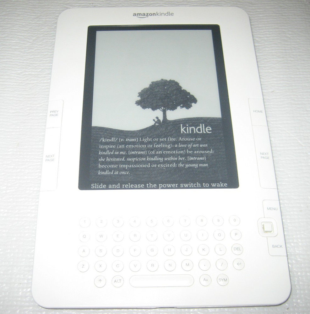 Vintage Amazon Kindle 2nd Generation Model D00701 / D00511 - Need Battery