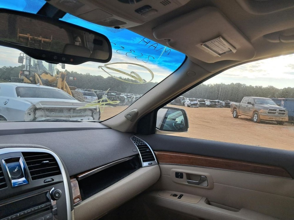 SRX 2008 Glove Box 4775038