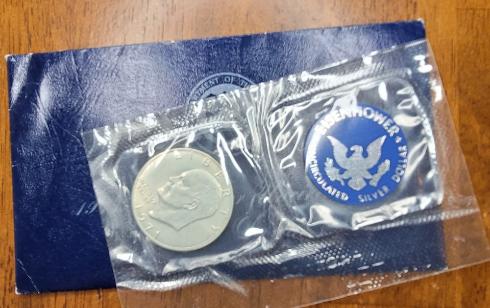 1971 S Eisenhower Blue Ike Uncirculated 40% Silver Dollar