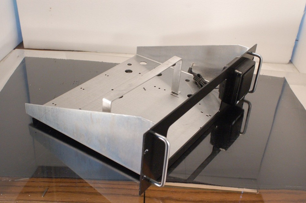 3U RACK MOUNT for ICOM IC-7200 with SPEAKER and Options