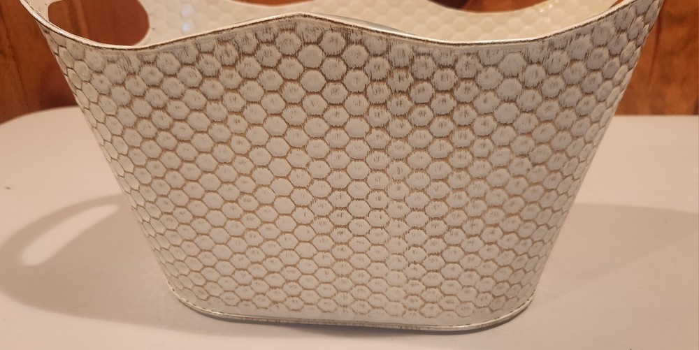 Basket Handle White Distressed Decor display holiday Housewarming moving gift