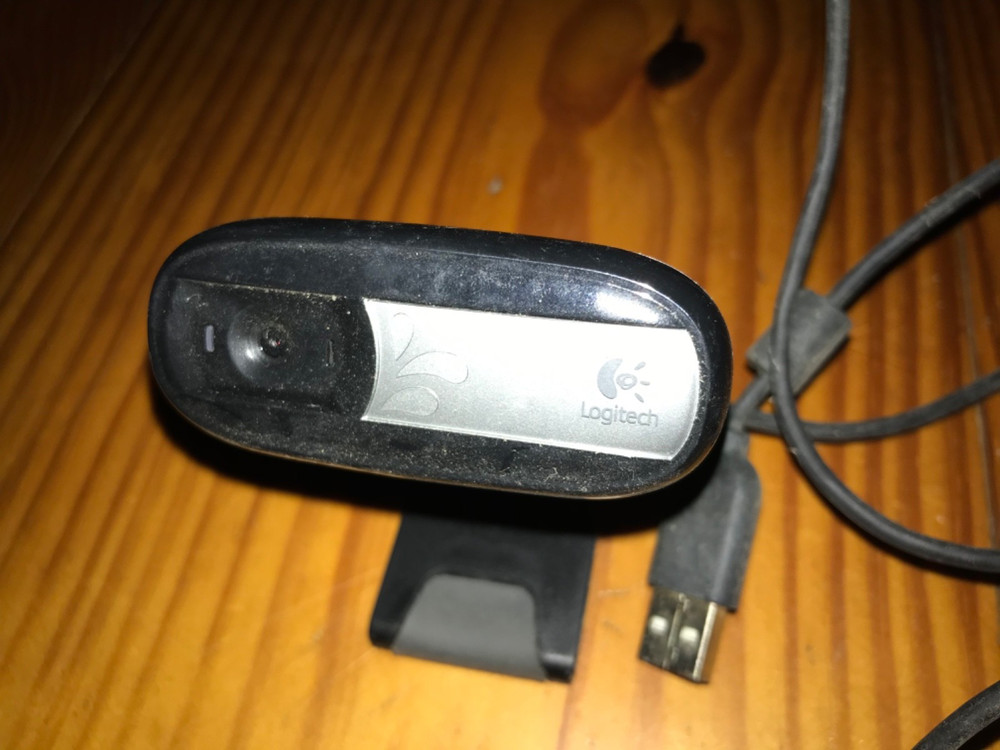 LOGITECH Web Cam - camera usb