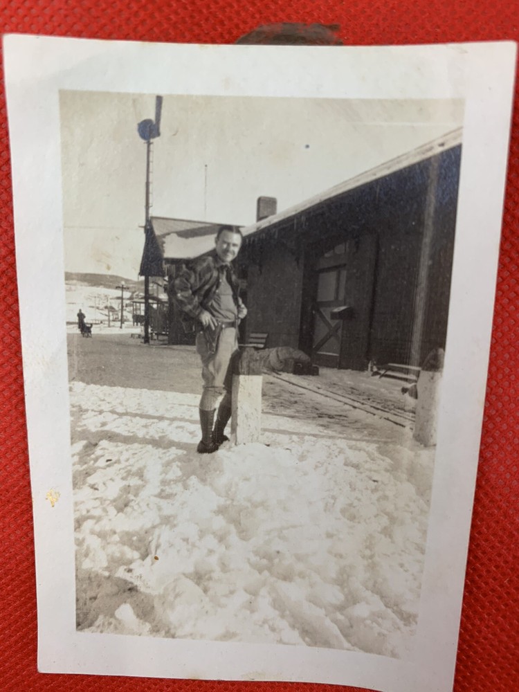 Original WW1/WW2 US Ephemera Grouping