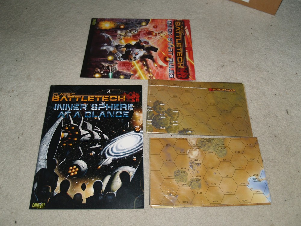 Classic Battletech Introductory Set 2007- maps quick rules & Inner Sphere Glance