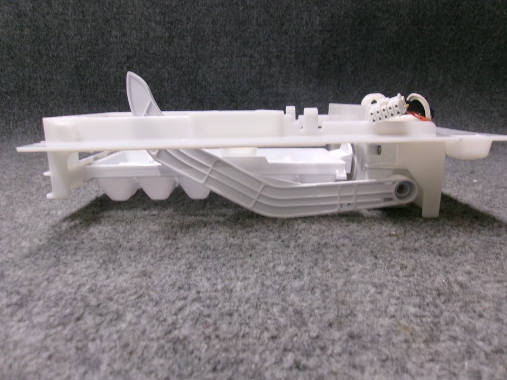 AEQ72909603 LG REFRIGERATOR ICEMAKER