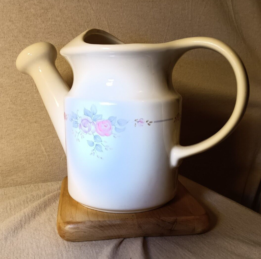 watering pitcher, Phaltzgraph trousseau pattern