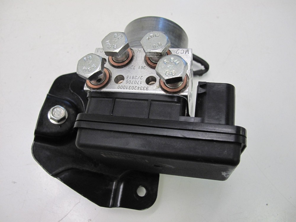 KTM 125 390 Duke Brake Control Module Unit Ecu Pump 2017
