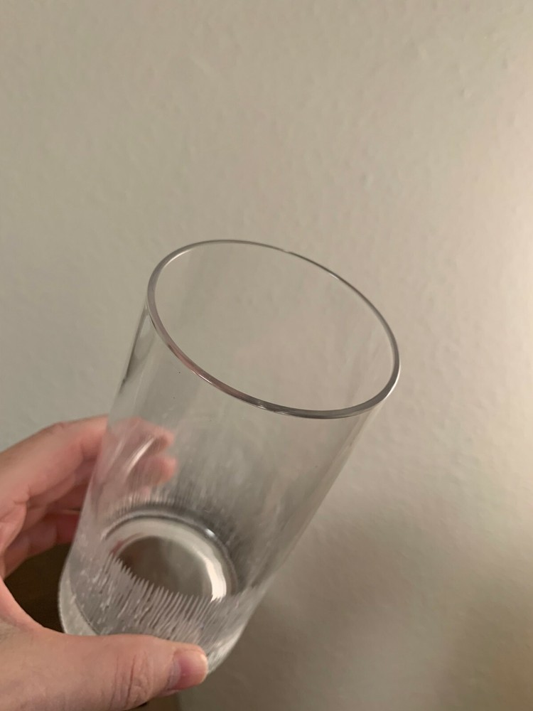 SET OF 4 CLEAR DRINKING GLASSES WITH MODERN ETCHING ON BOTTOM HALF