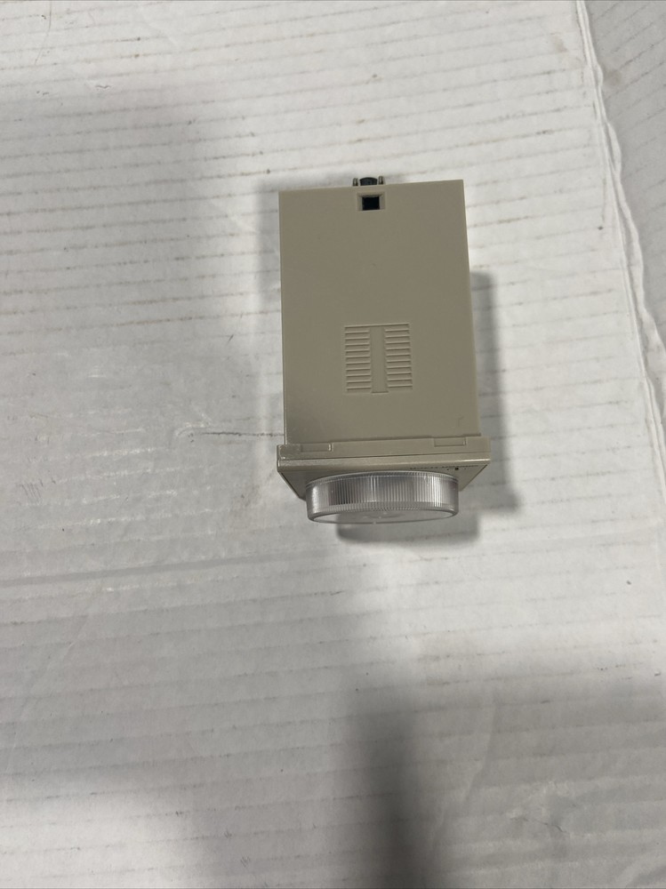 Omron H3CR-H8L 100-120 VAC, Relay Time Range Second