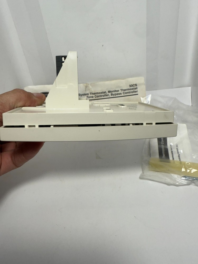 Carrier Bypass Controller 33CSBC New Old Stock