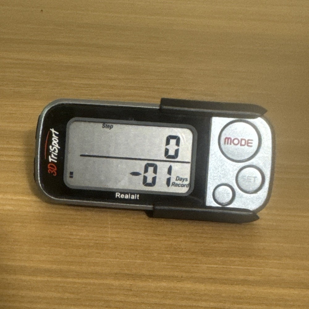 Realalt 3D Trisport Pedometer w/ Clip