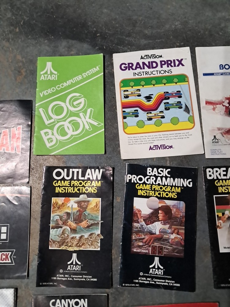 Atari Lot Of 17 Game & Computer Manuals
