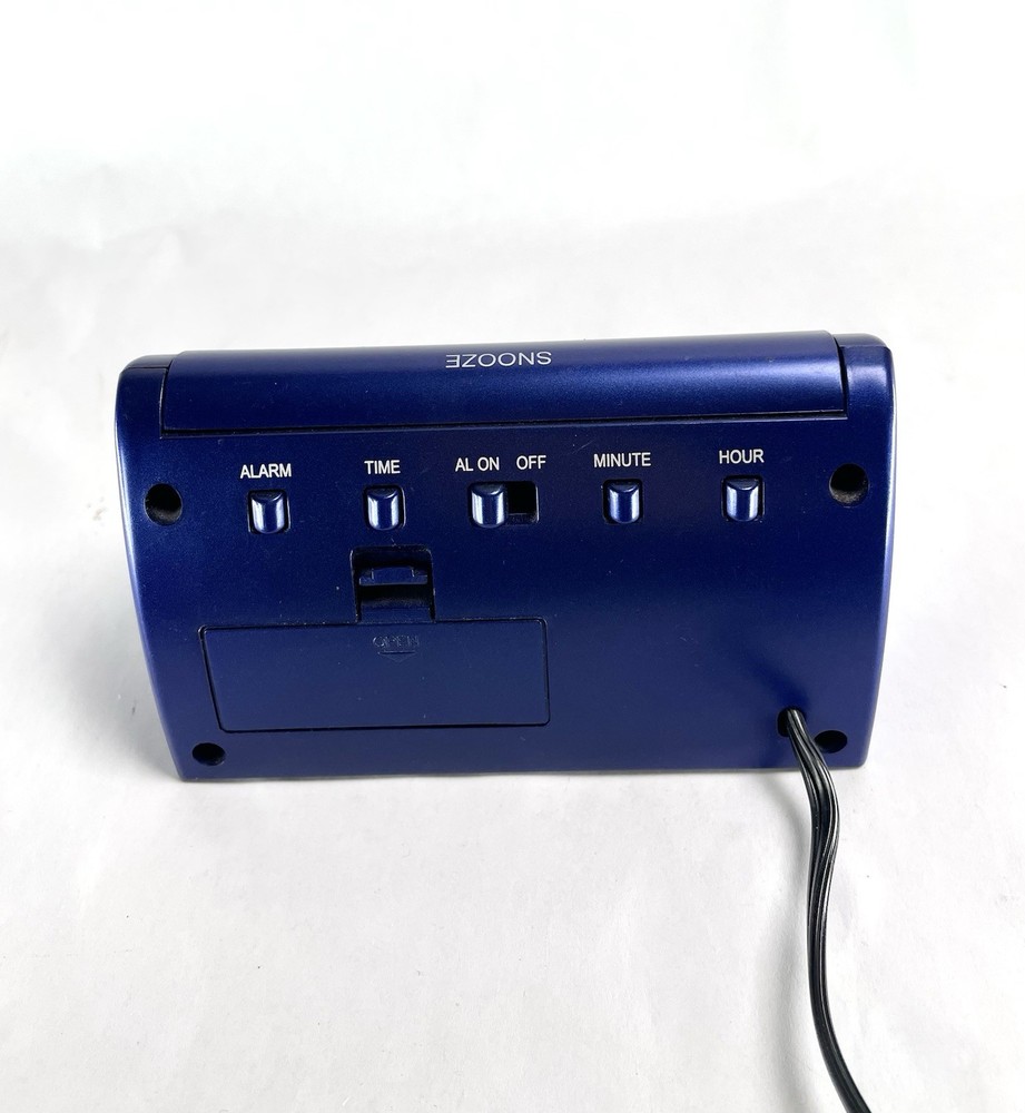 Alarm Clock Mainstay Blue Model E099 Tested