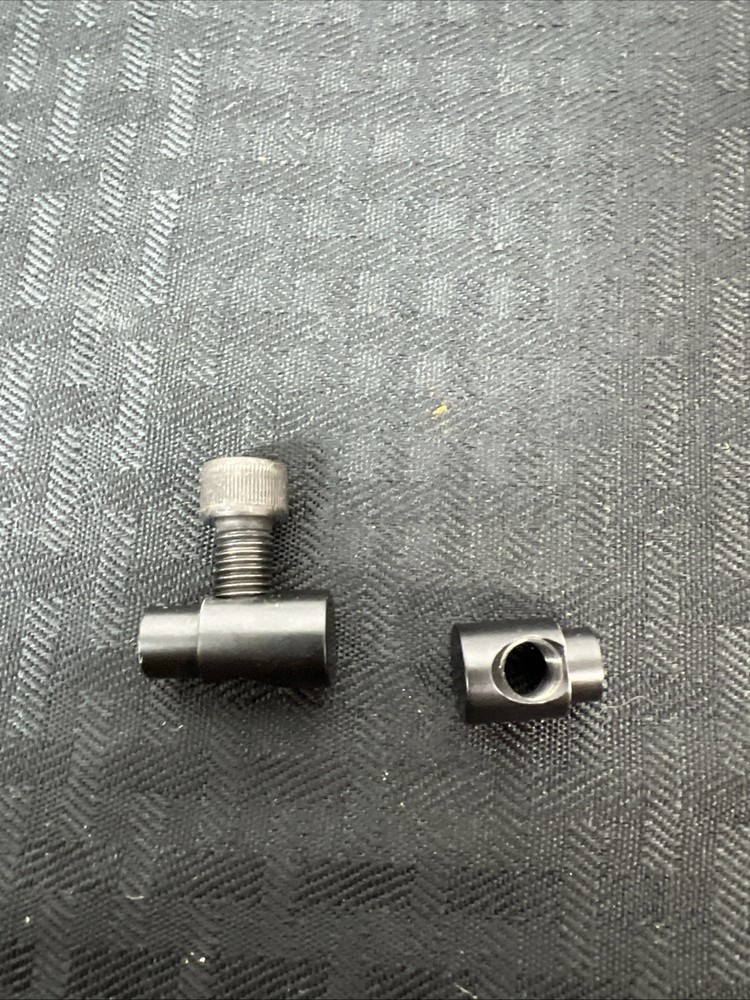 Bee Stinger Standard Side Bar Mount - Black