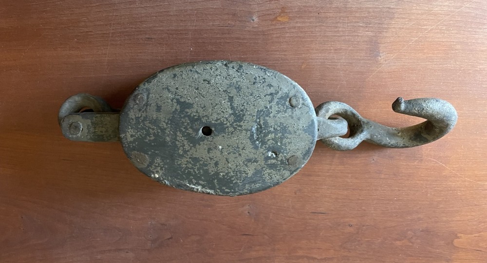 Antique pulley, single, wood, cast iron hook