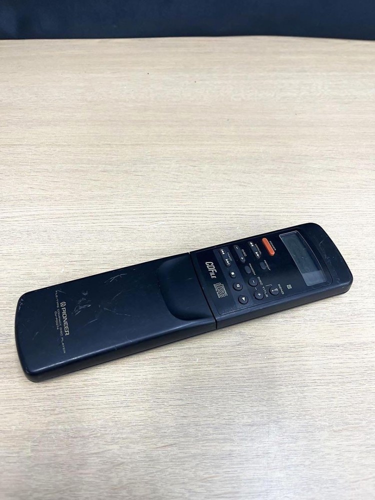 Pioneer CD player remote control CU-PD074