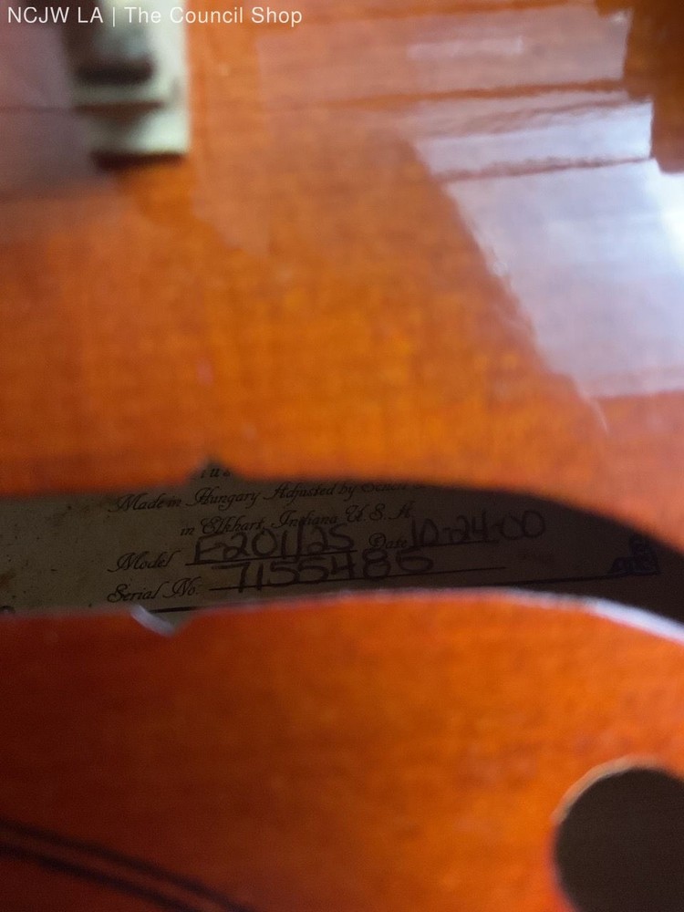 Vintage Hermann Beyer Violin Model E201125 [MISSING STRING]