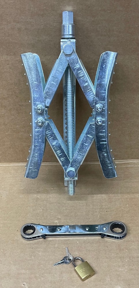 Ultra Deluxe Chock & Lock Wheel Tire Stabilizer