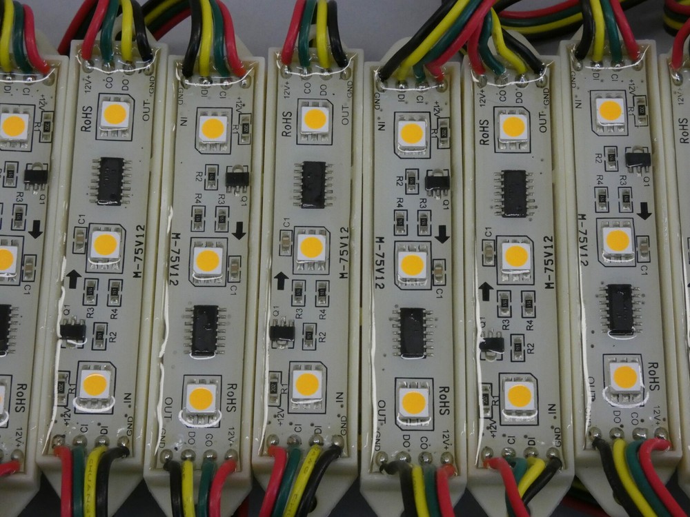 *20 Pcs/String* iPixel LED M75502801 LED Light String - NEW Surplus!