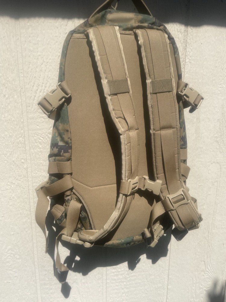 ArcTeryx APB03 SPM 1C1 Assault Pack Excellent Condition