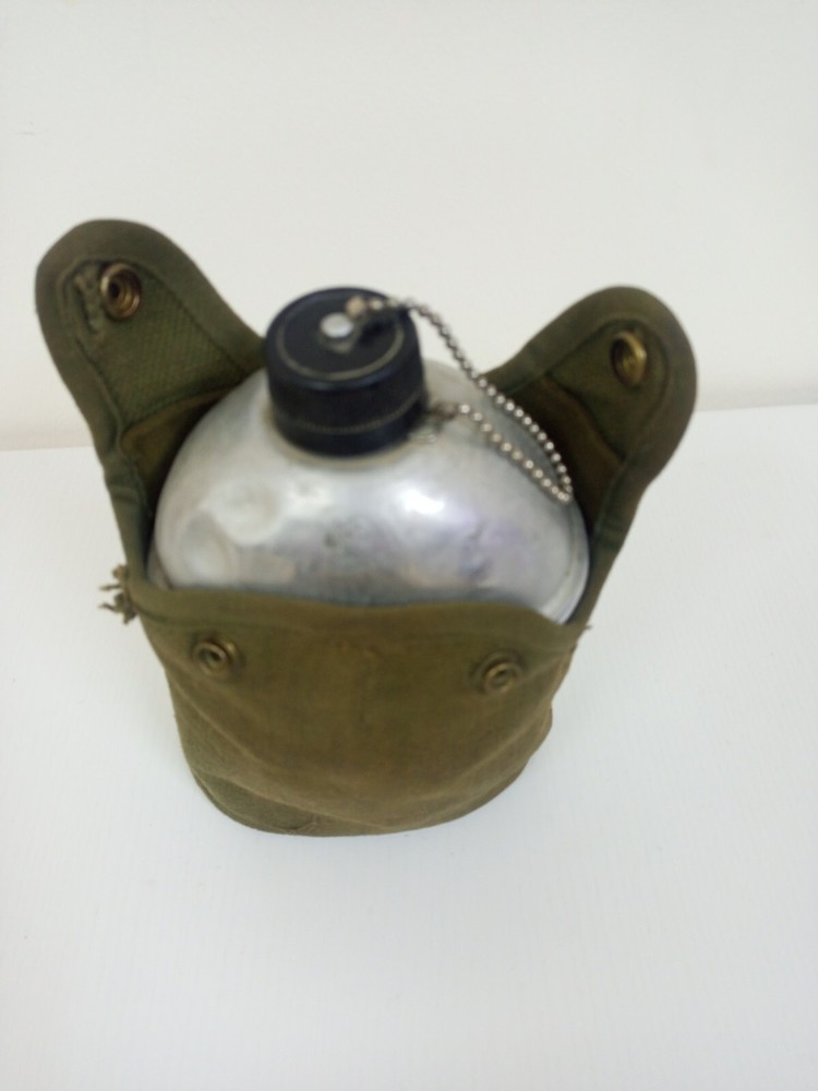 Army Canteen Water Bottle And Cup Set With Case