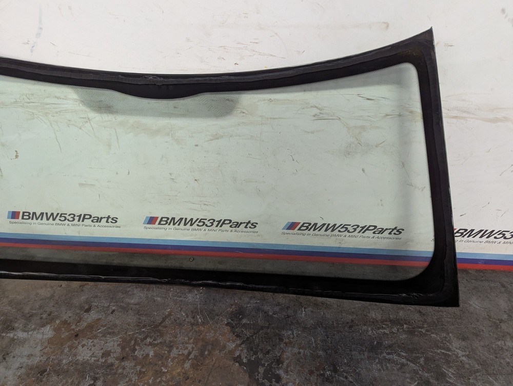 MINI COOPER S CLUBMAN R55 2009 FRONT WINDSHIELD WINDSCREEN GLASS FRONT WINDOW