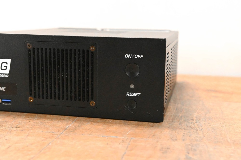 Waves SoundGrid Axis One SoundGrid Computer for Live Audio CG01SAB