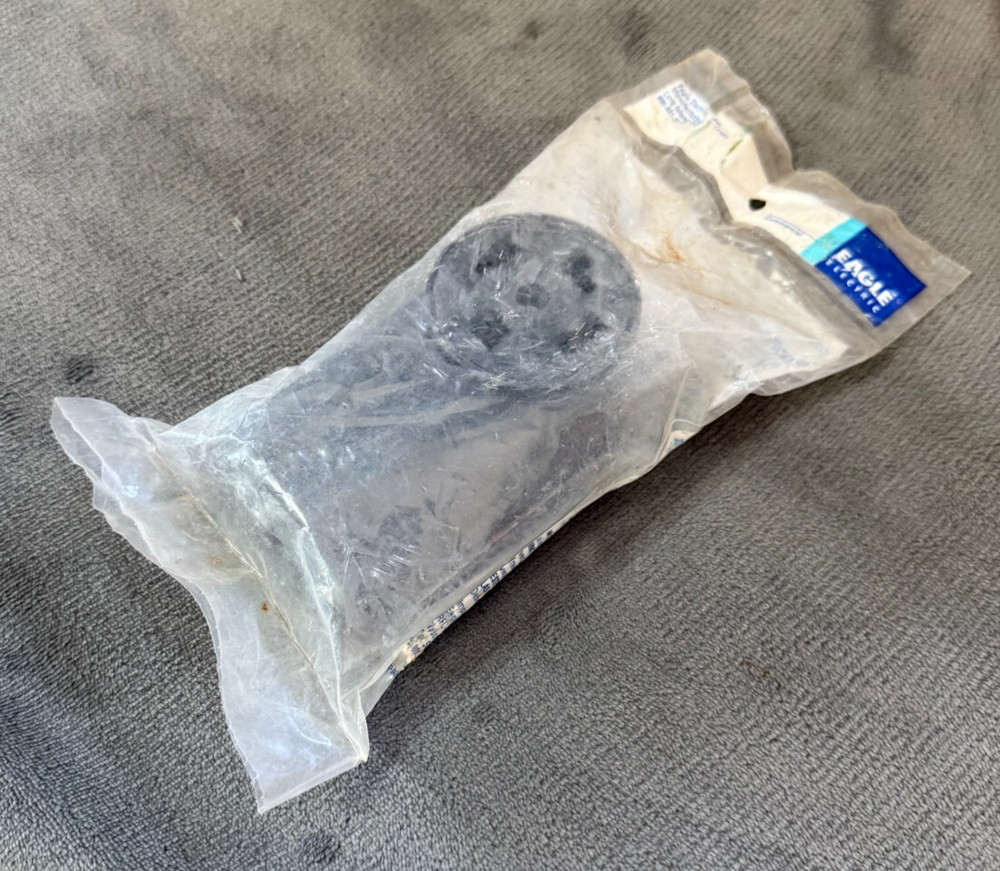 Surface Mount Dryer/Power Outlet - Eagle Electric - 1225