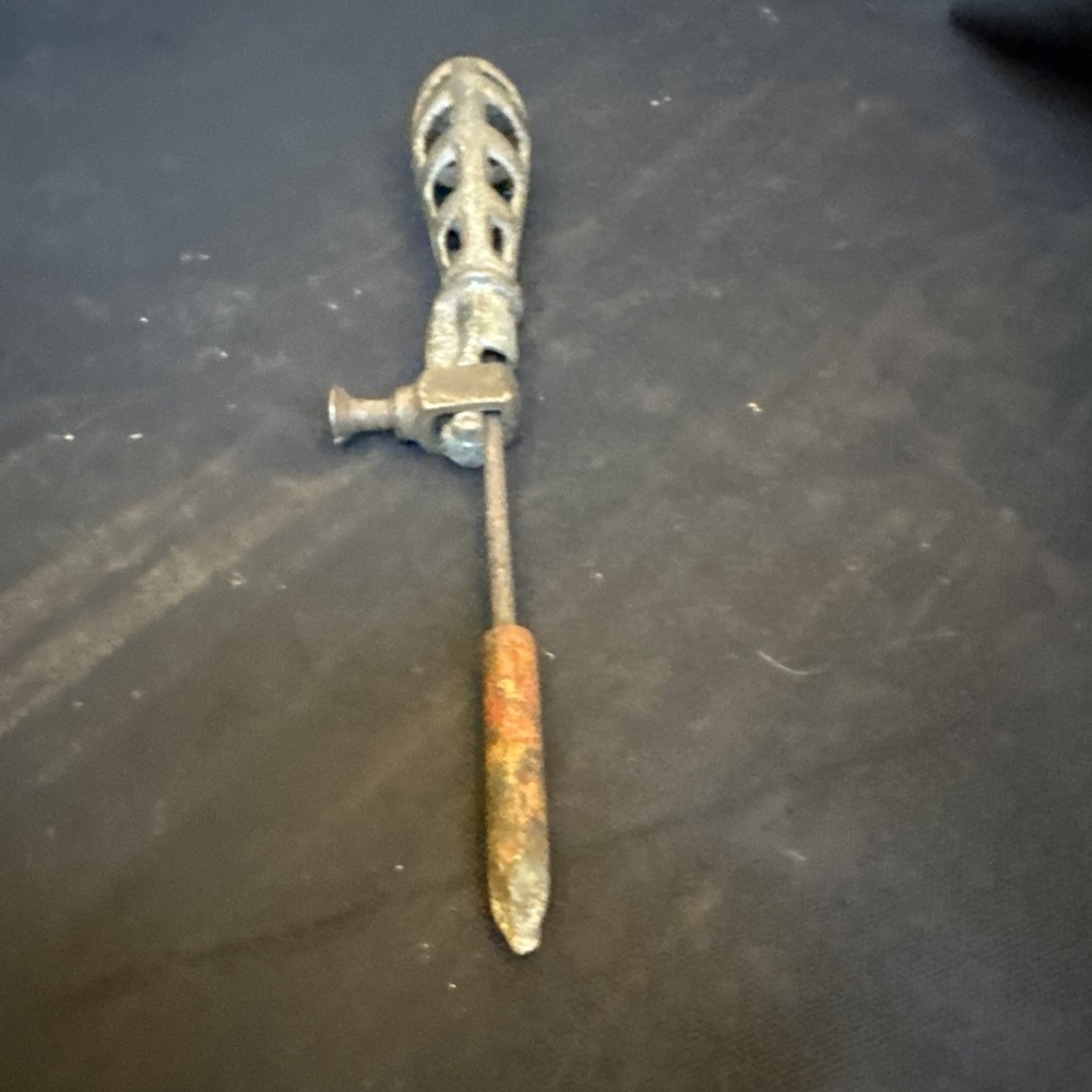 Vintage Cast file holder wo Tip