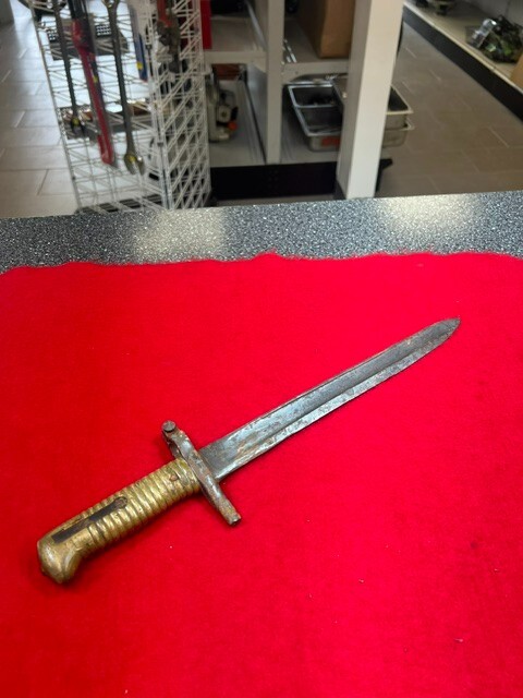 Vintage Bayonet, 16 1/8"